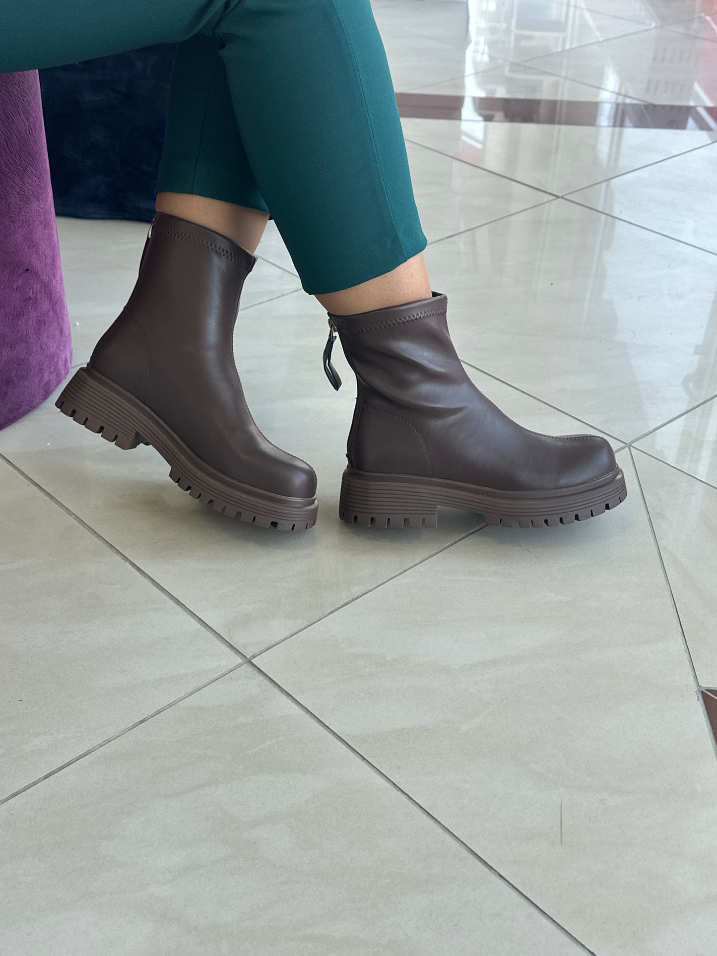 Qizme për femra - MD002