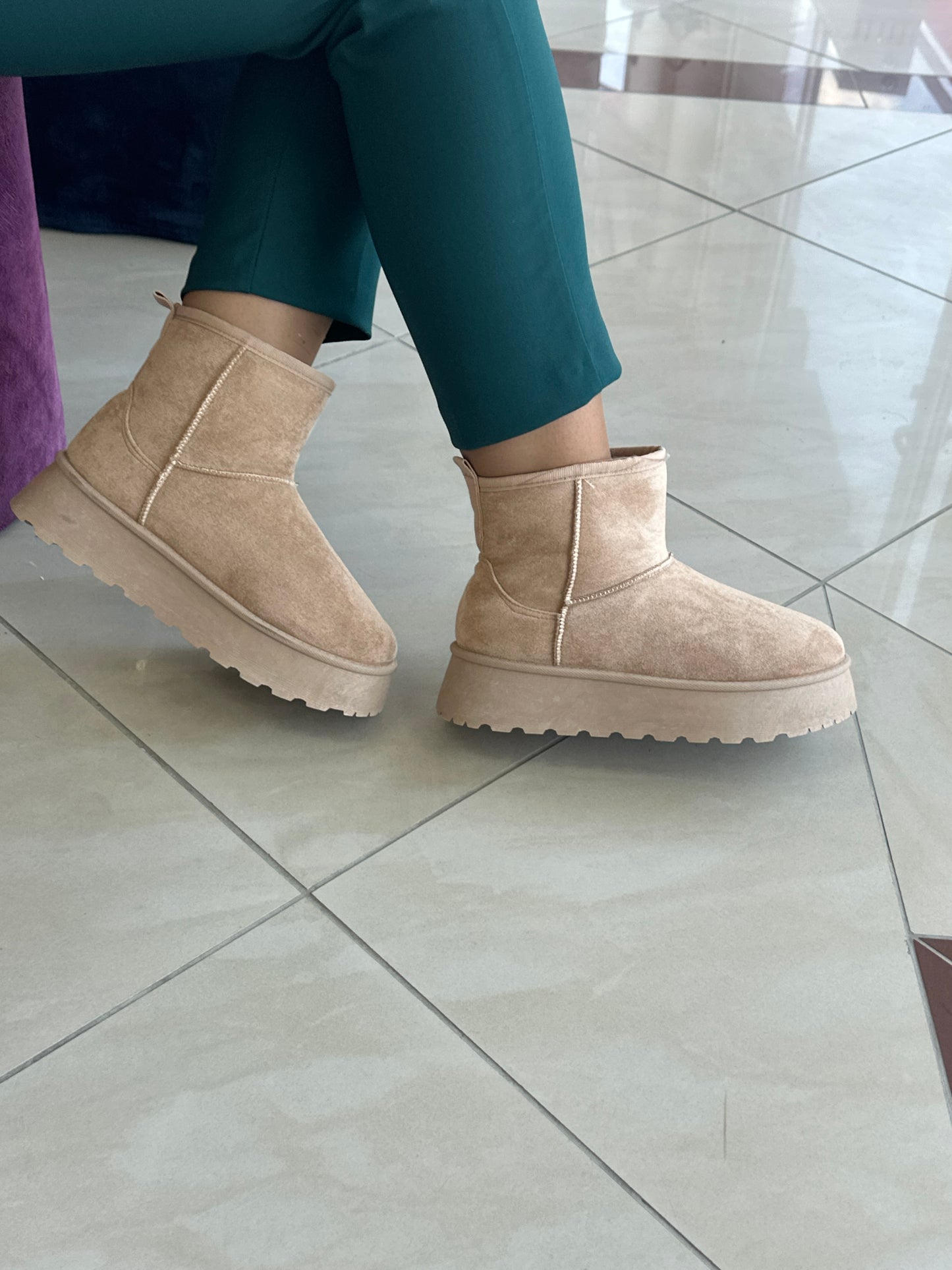 Qizme për femra - Cod HH-158