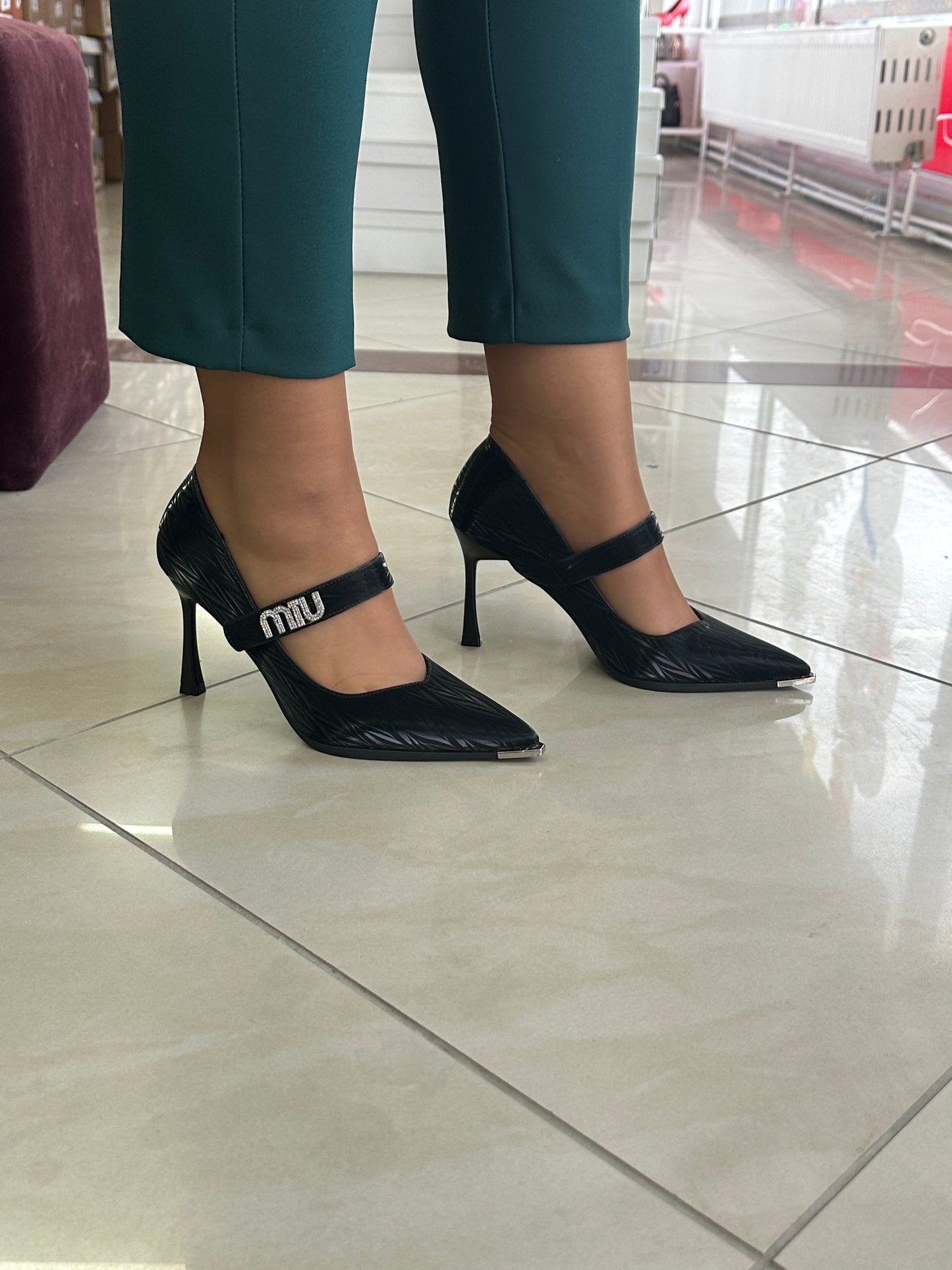 Këpuca për femra - Cod 112025