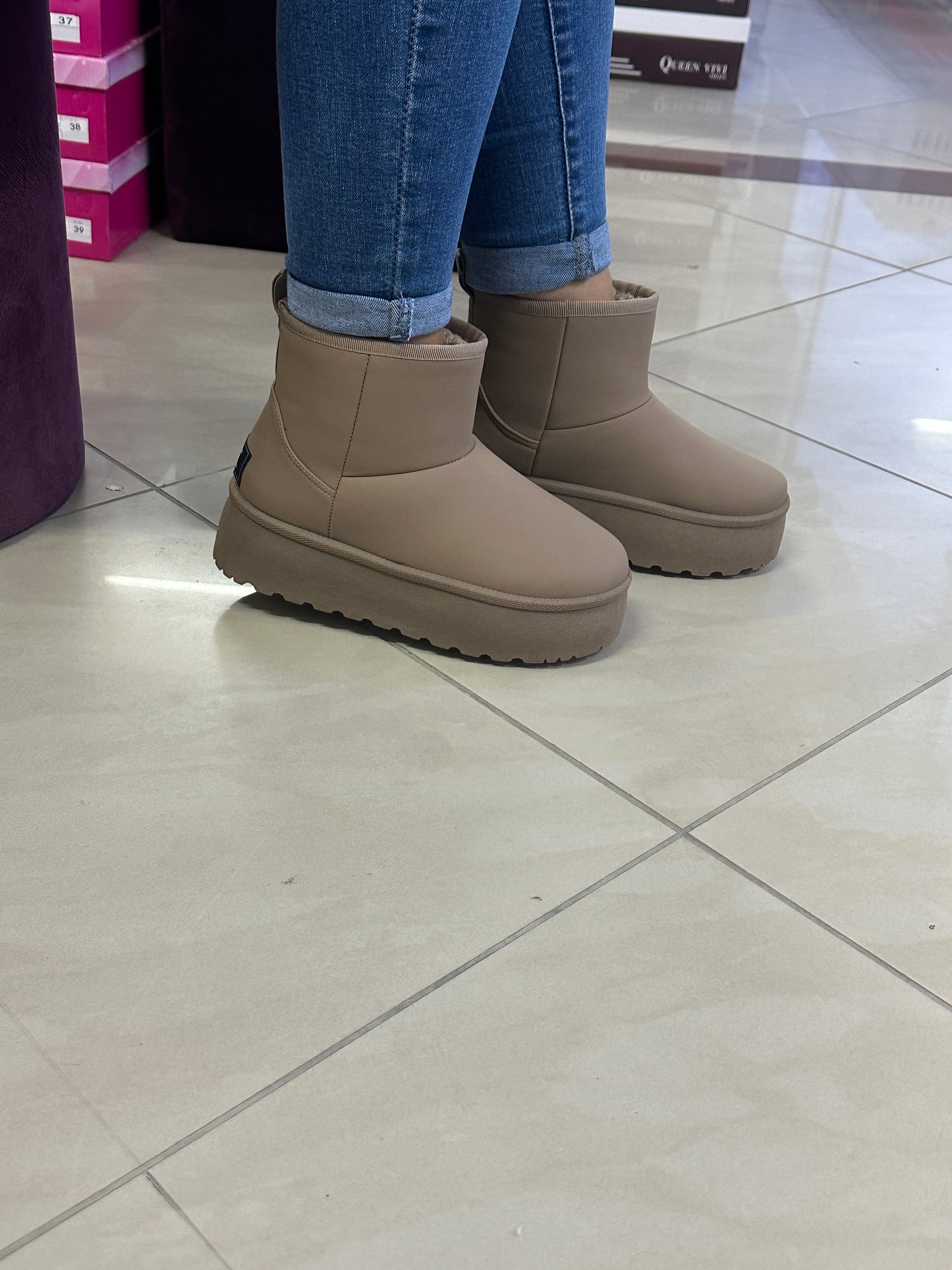 Qizme për femra - Cod E-1