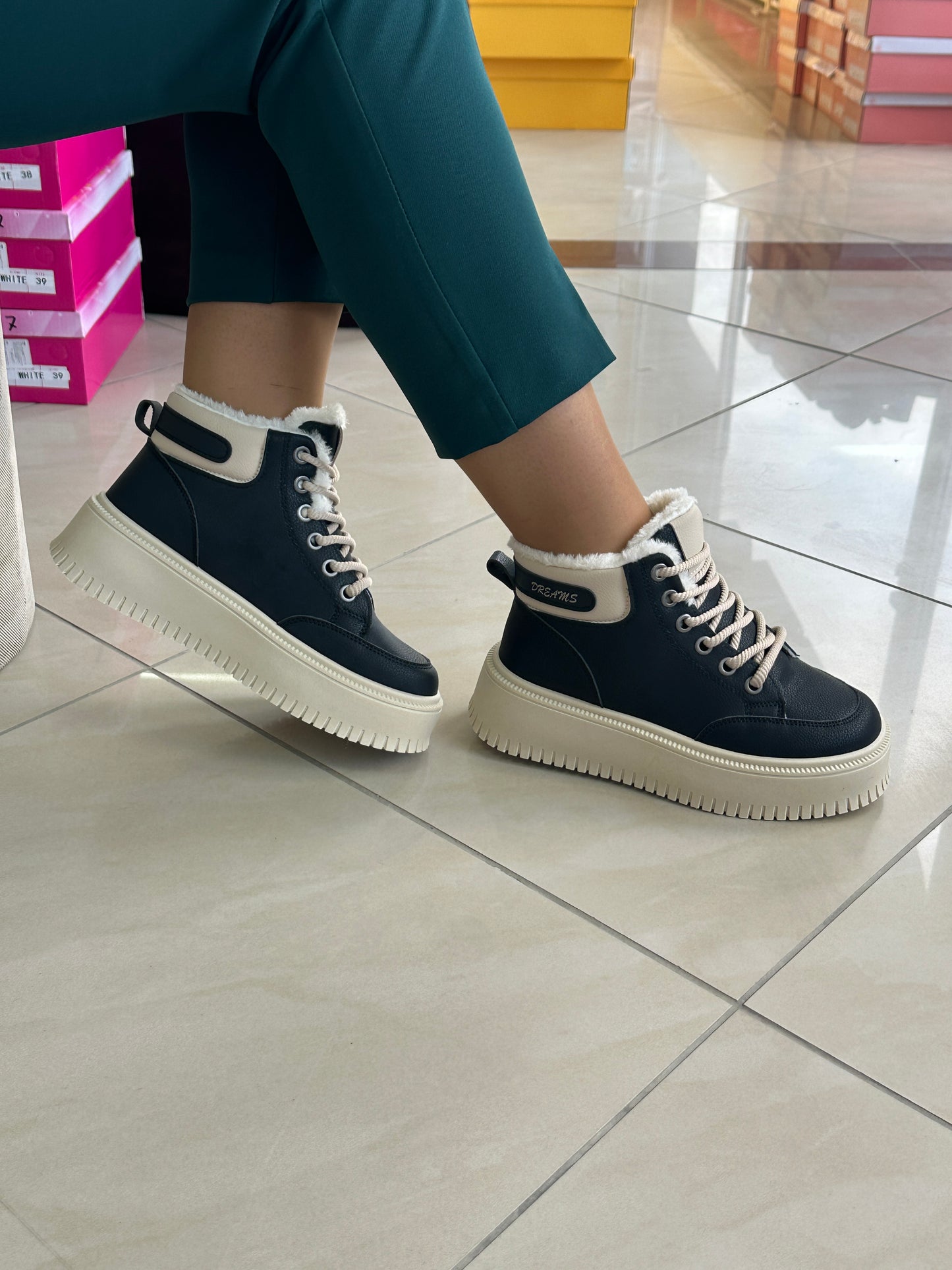 Atlete per femra w210138