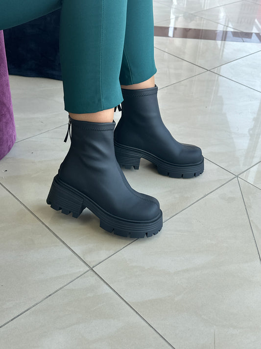 Qizme për femra - MD006