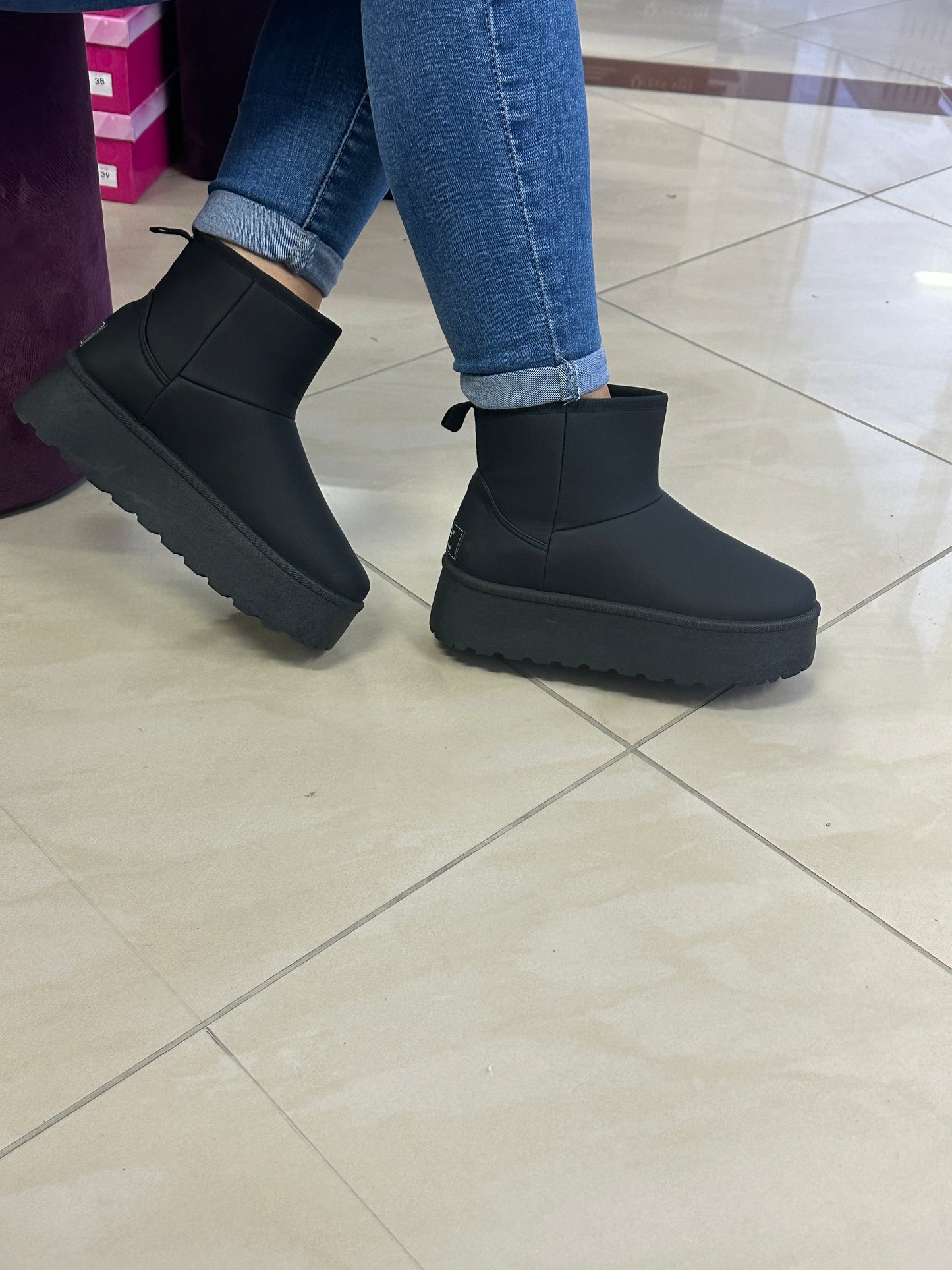 Qizme për femra - Cod E-1