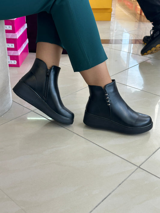 Qizme per femra cod 8810