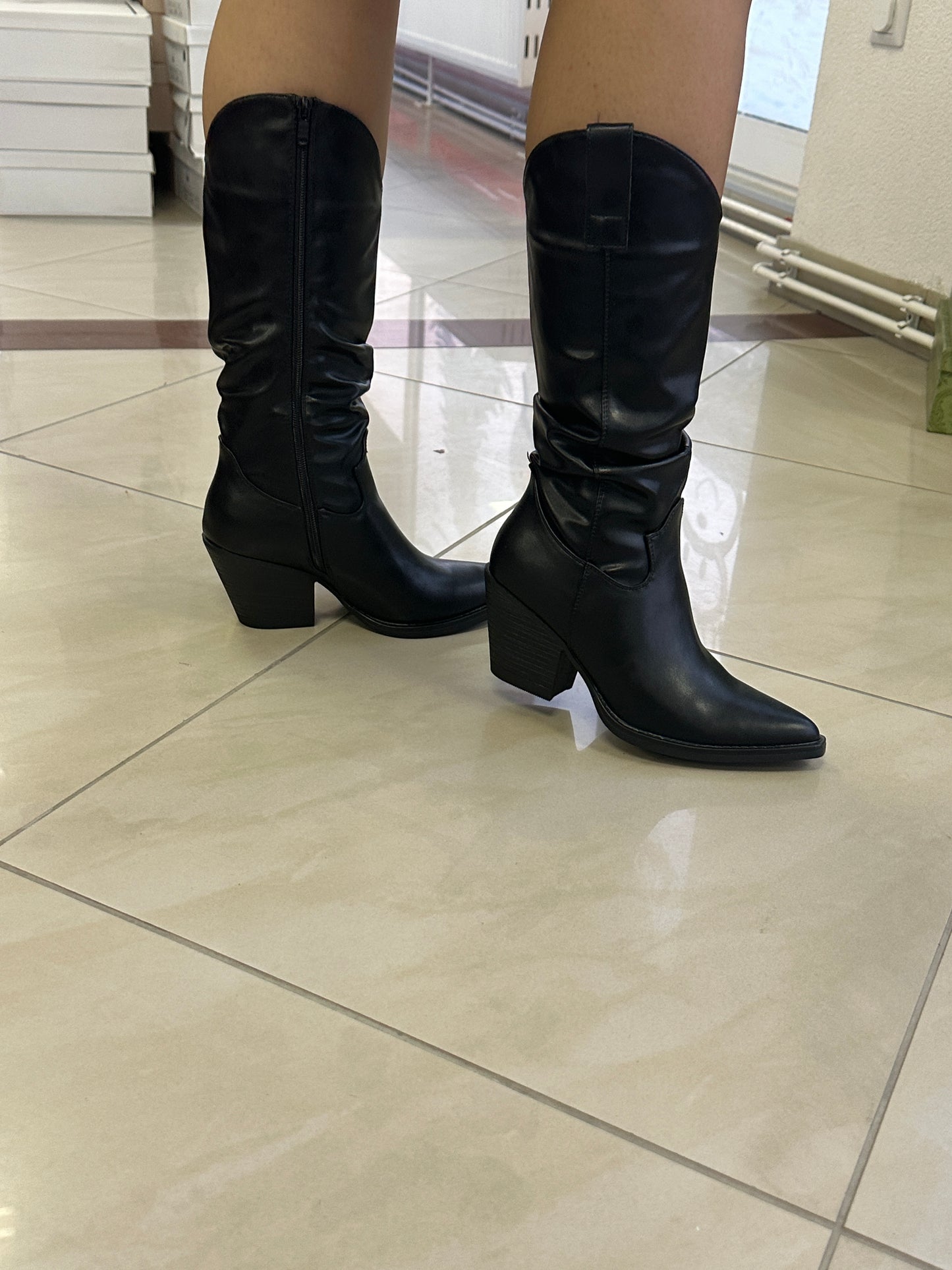 Qizme për femra - Cod Q028