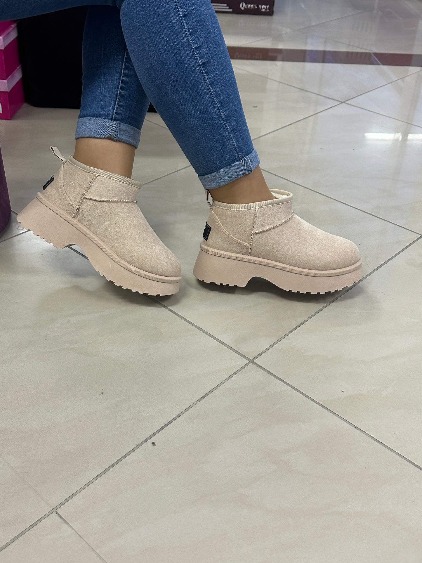 Qizme për femra - Cod M-1