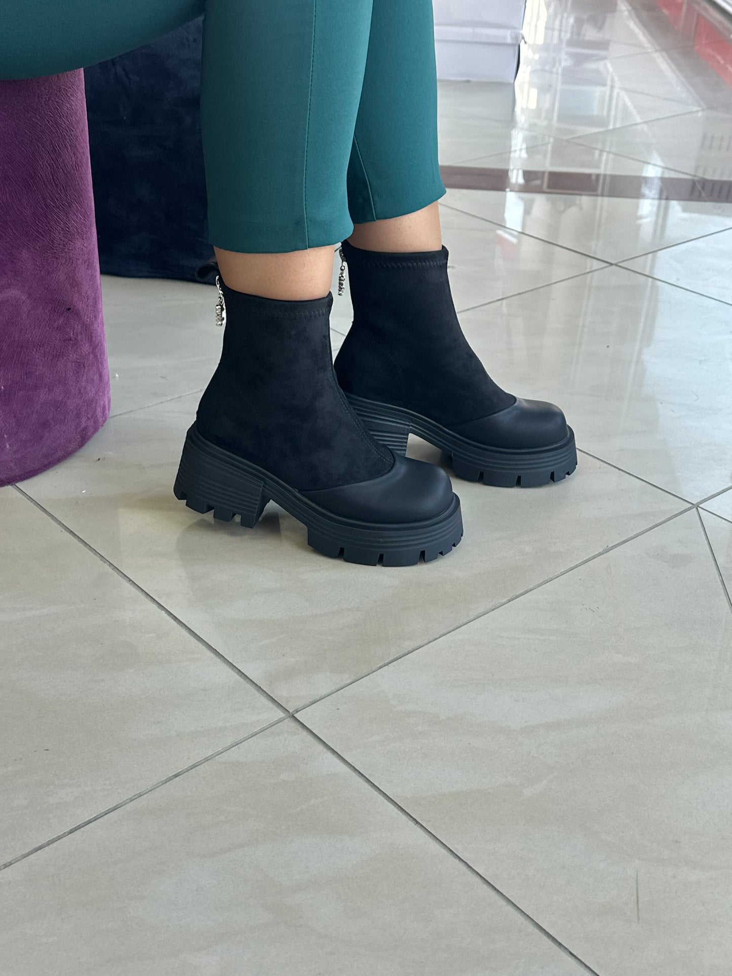 Qizme për femra - MD005