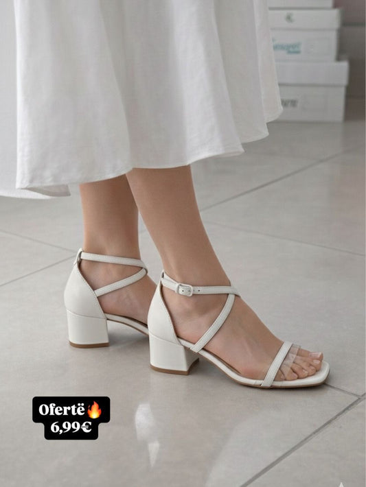 Sandalle për femra - Cod 015