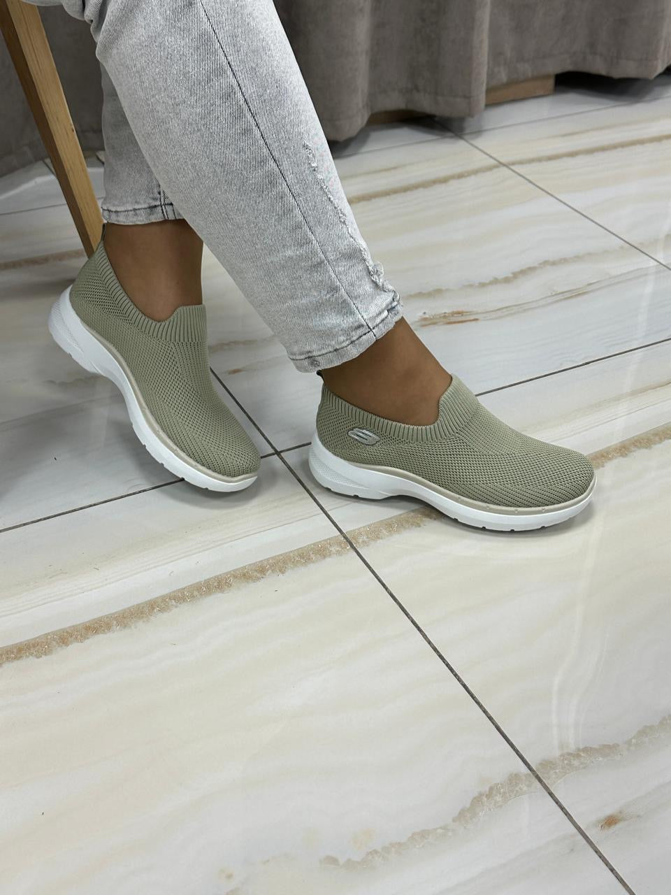 Atlete për femra YY-95