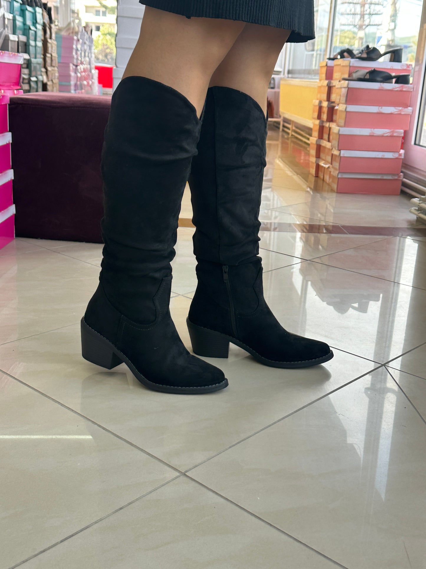 Qizme te gjata per femra - Kodi 4506