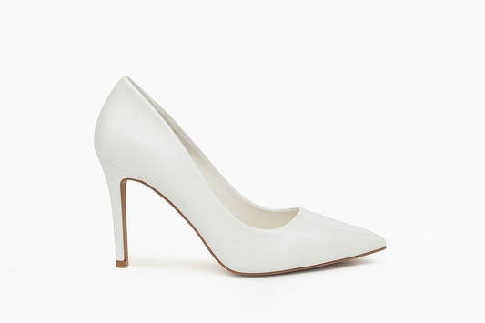 Këpucë 689 White