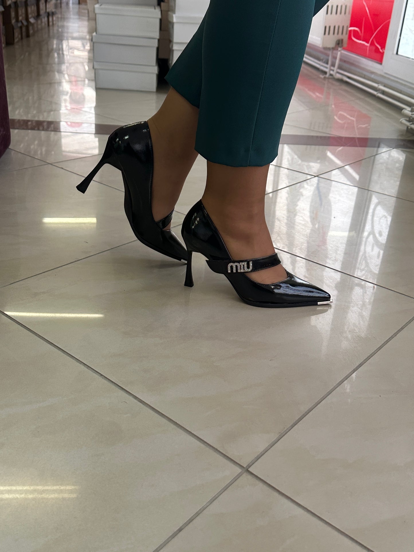 Këpuca për femra - Cod 112023