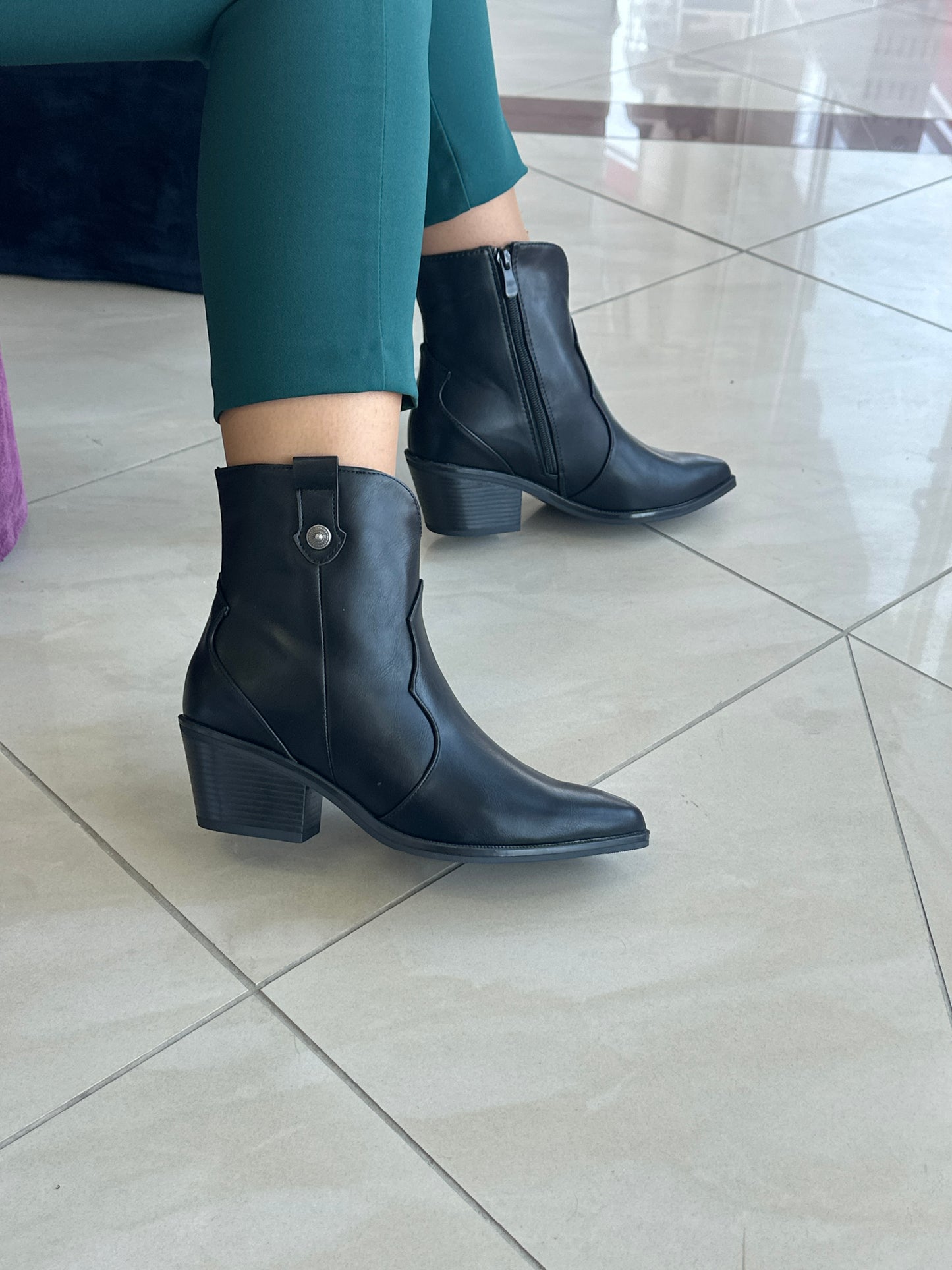 Qizme për femra - Cod BM156