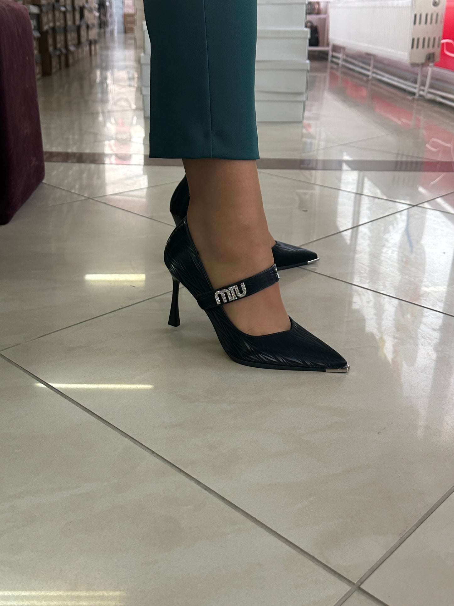 Këpuca për femra - Cod 112025